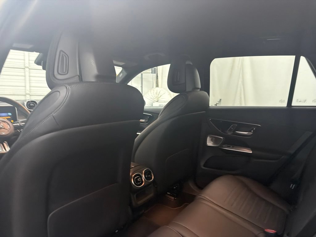 Used 2023 Mercedes-Benz GLC 300 4MATIC image 18