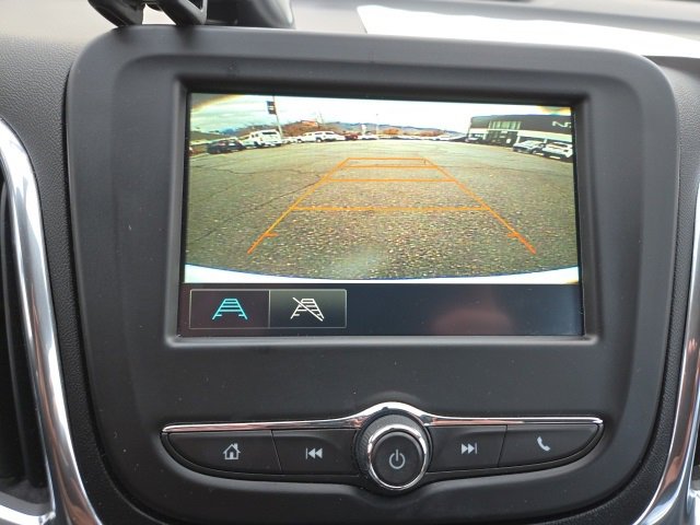 Used 2018 Chevrolet Equinox LT image 14