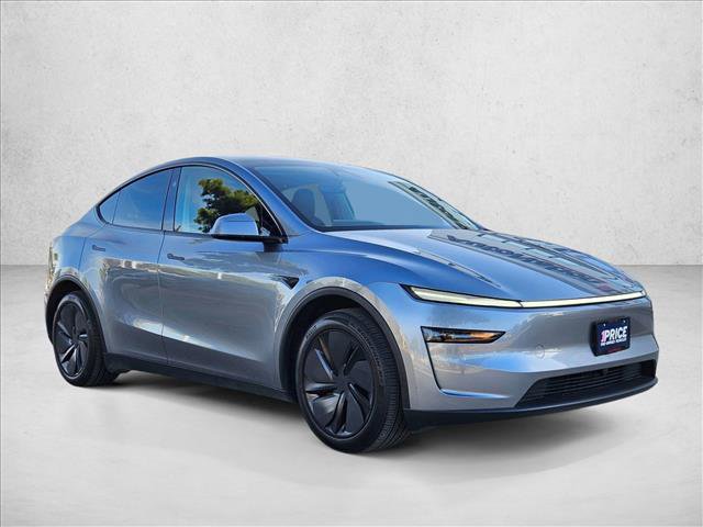 Used 2026 Tesla Model Y Long Range video 3