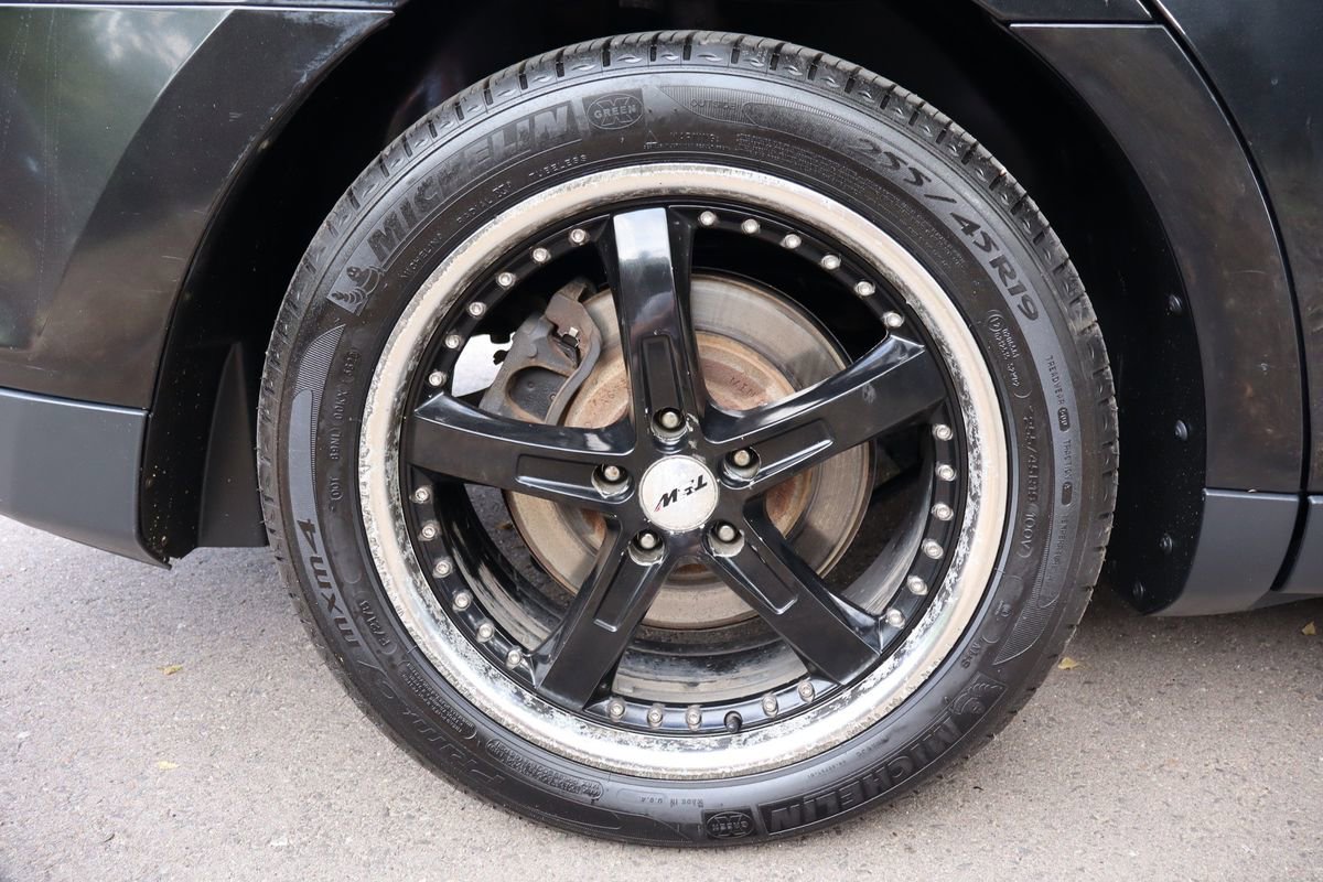 Used 2010 Ford Taurus Limited image 42