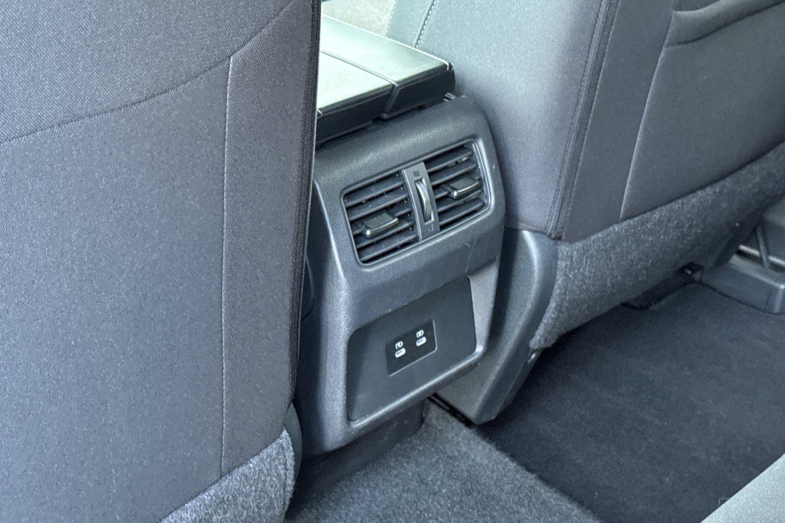 Certified 2024 Nissan Rogue SV image 14