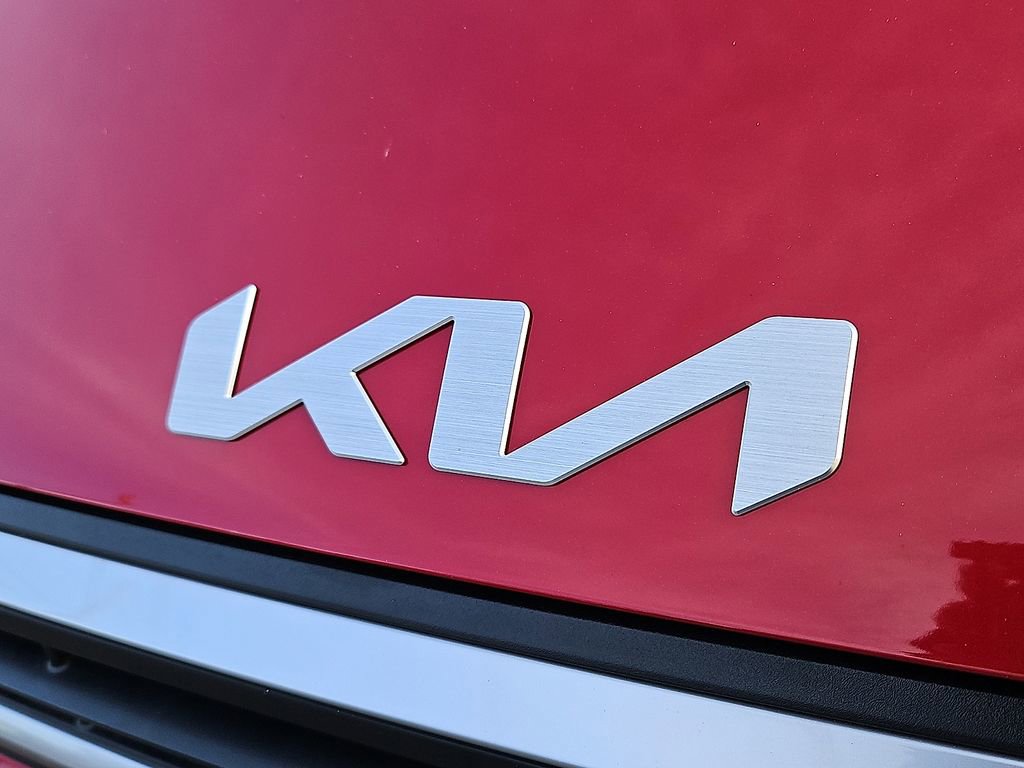 Certified 2025 Kia K4 LXS image 30