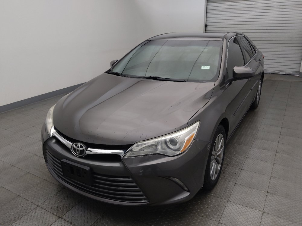 Used 2017 Toyota Camry XLE FWD image 15