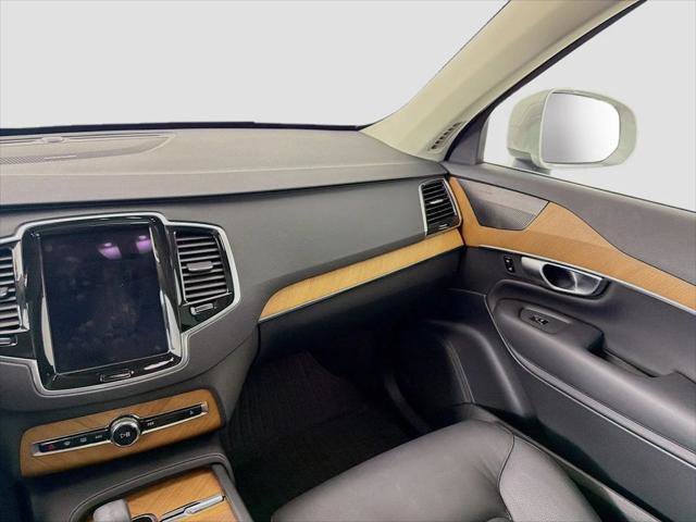 Used 2023 Volvo XC90 B6 Plus w/ Protection Package Premier AWD/4WD image 25