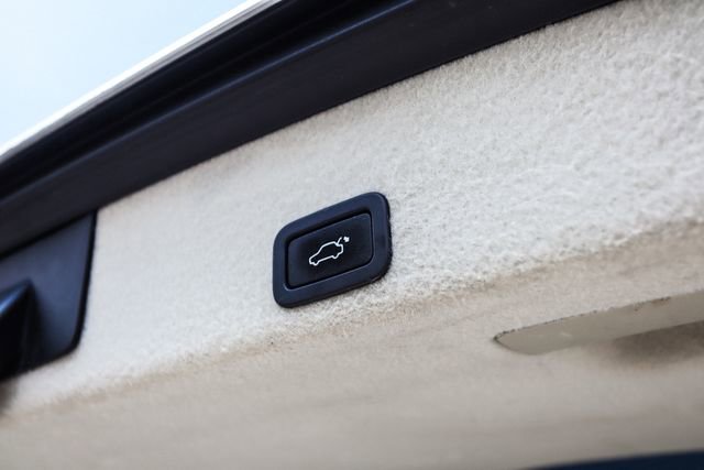Used 2016 Volvo XC60 T5 Platinum FWD image 41