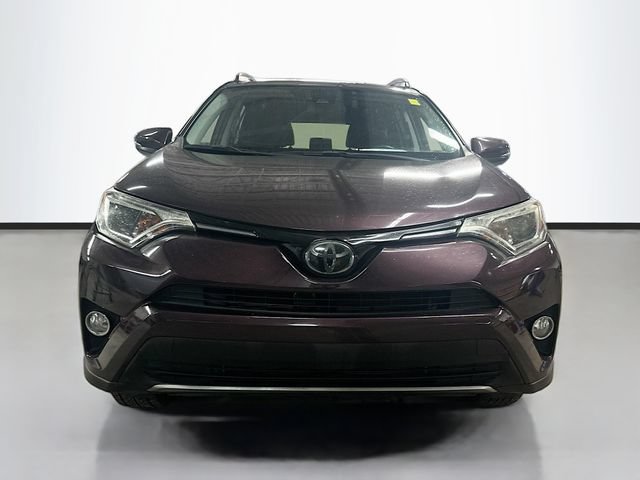 Used 2018 Toyota RAV4 XLE FWD image 4