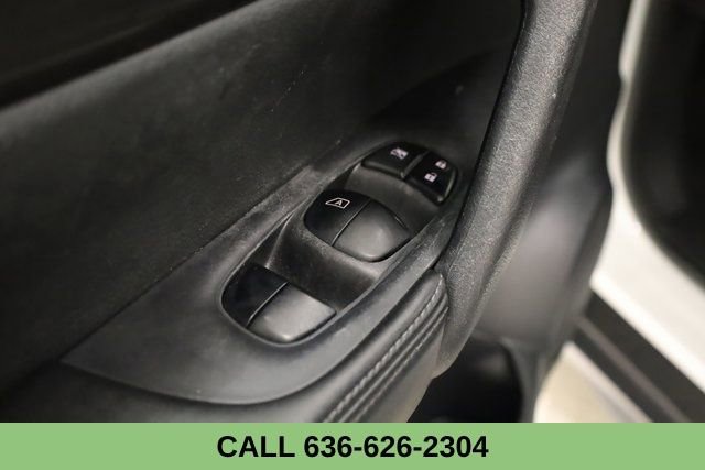 Used 2019 Nissan Rogue S w/ Special Edition Package image 17