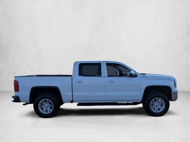 Used 2018 GMC Sierra 1500 SLE w/ SLE Value Package AWD/4WD image 4