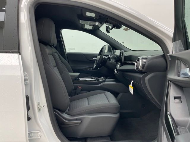 New 2026 Chevrolet Equinox LT w/ Safety and Technology Package AWD/4WD image 13