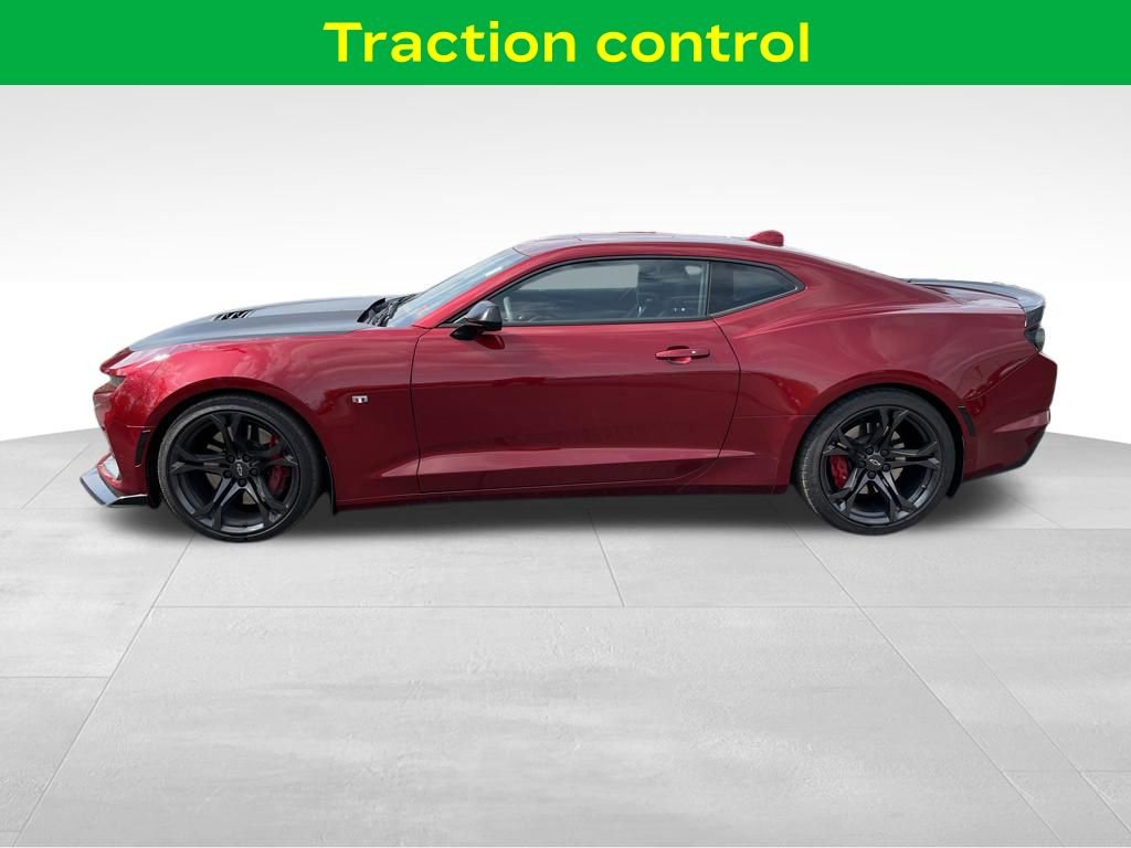 Used 2021 Chevrolet Camaro SS RWD image 7