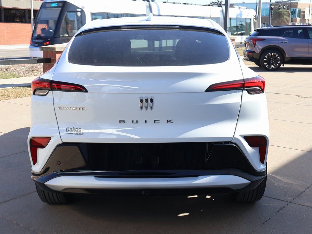 Used 2025 Buick Envista Sport Touring image 5