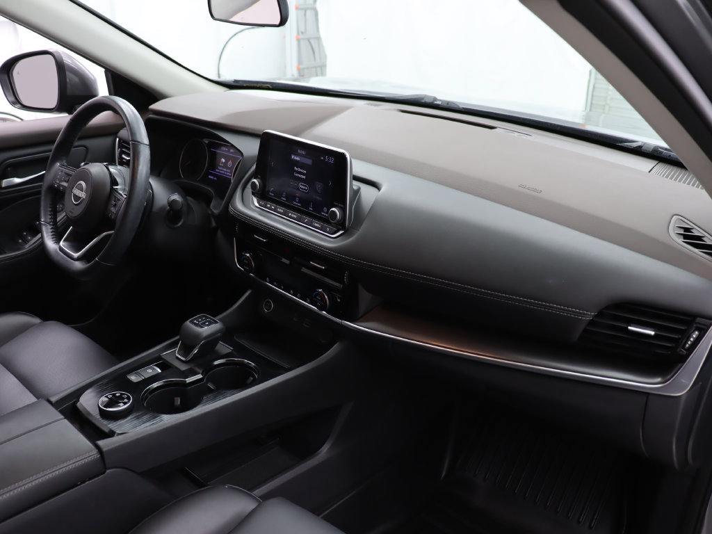 Used 2022 Nissan Rogue SV w/ SV Premium Package AWD/4WD image 24