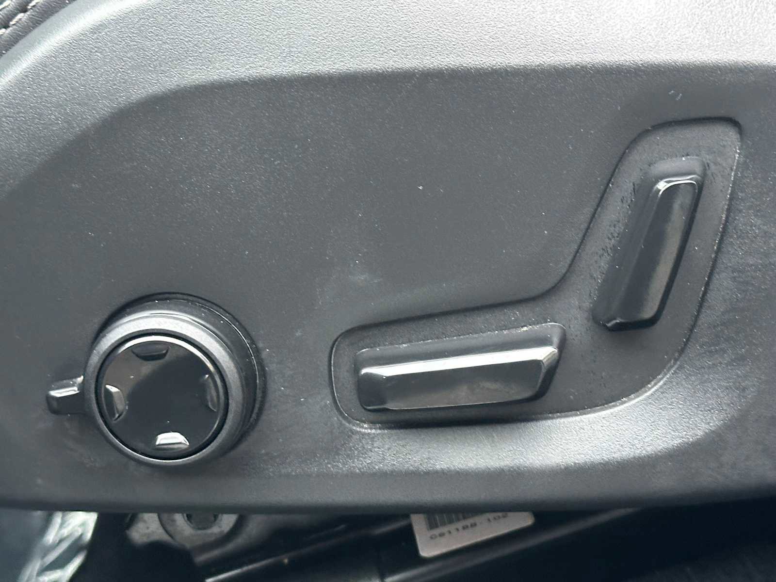 Certified 2023 Volvo XC60 T8 Ultimate image 22