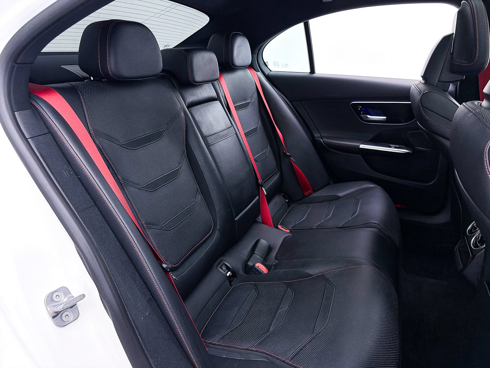 Used 2024 Mercedes-Benz C 43 AMG 4MATIC Sedan image 37