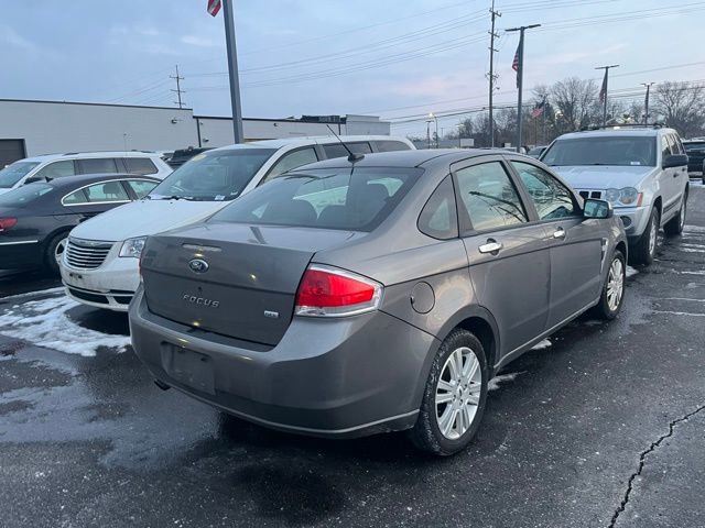 Used 2009 Ford Focus SEL image 5