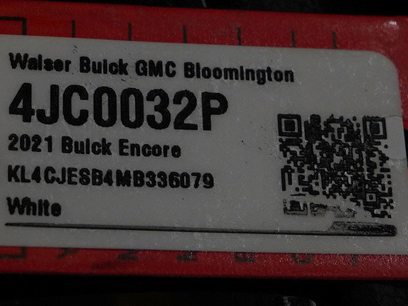 Used 2021 Buick Encore Preferred image 29