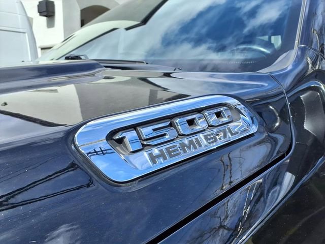 Used 2022 RAM 1500 Limited w/ Body Color Bumper Group image 15