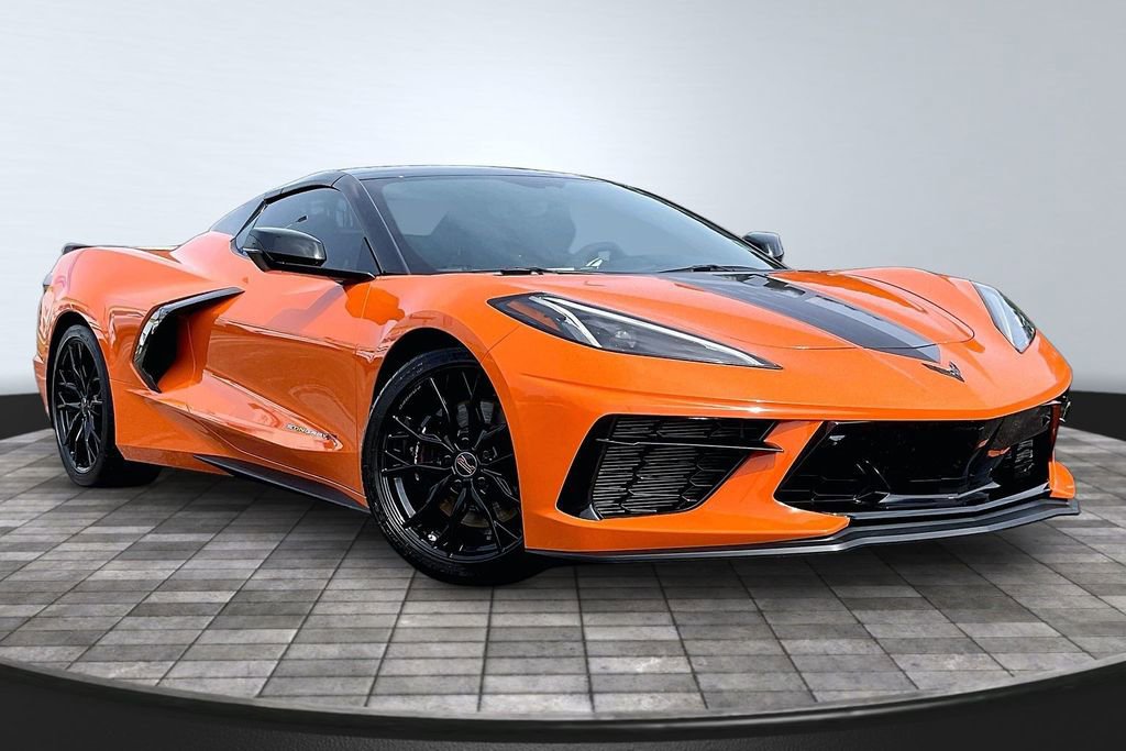Used 2023 Chevrolet Corvette Stingray Premium Conv w/ Z51 Performance Package RWD image 11