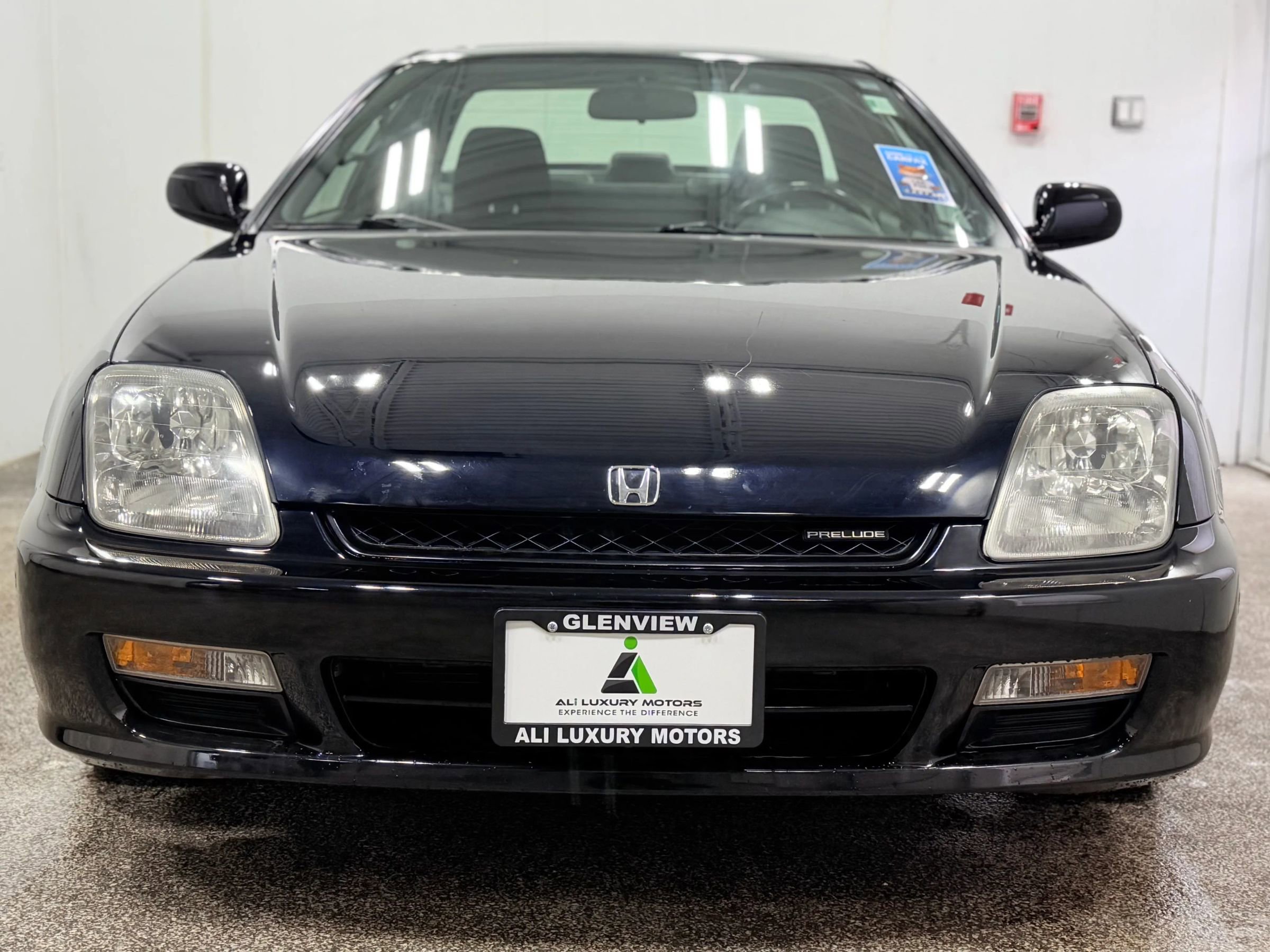 Used 2000 Honda Prelude image 2