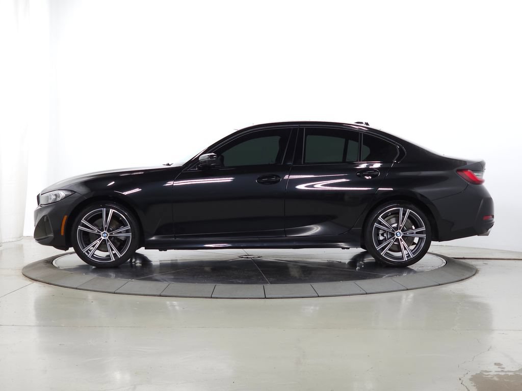 Used 2023 BMW 330i xDrive Sedan w/ Premium Package AWD/4WD image 5