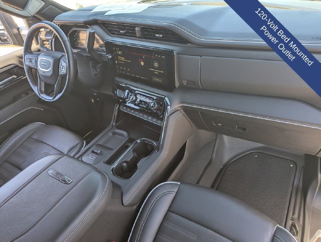 Used 2025 GMC Sierra 2500 AT4X AWD/4WD image 15