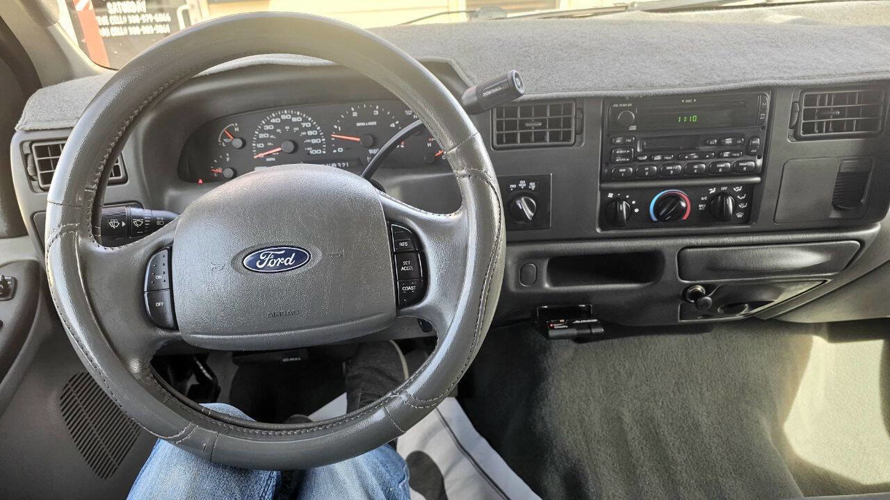 Used 2003 Ford F250 Lariat image 7