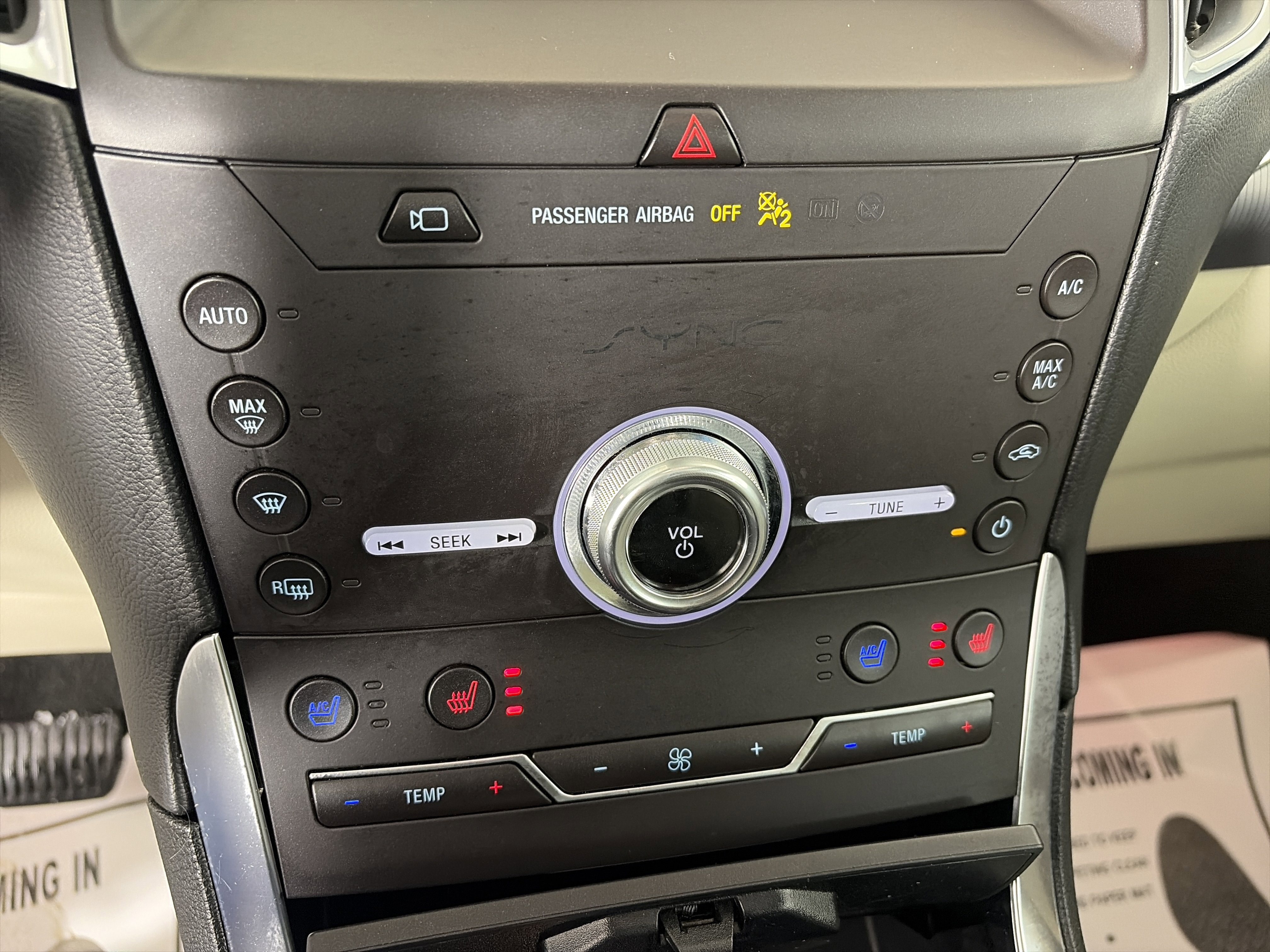 Used 2020 Ford Edge Titanium w/ Equipment Group 301A image 20