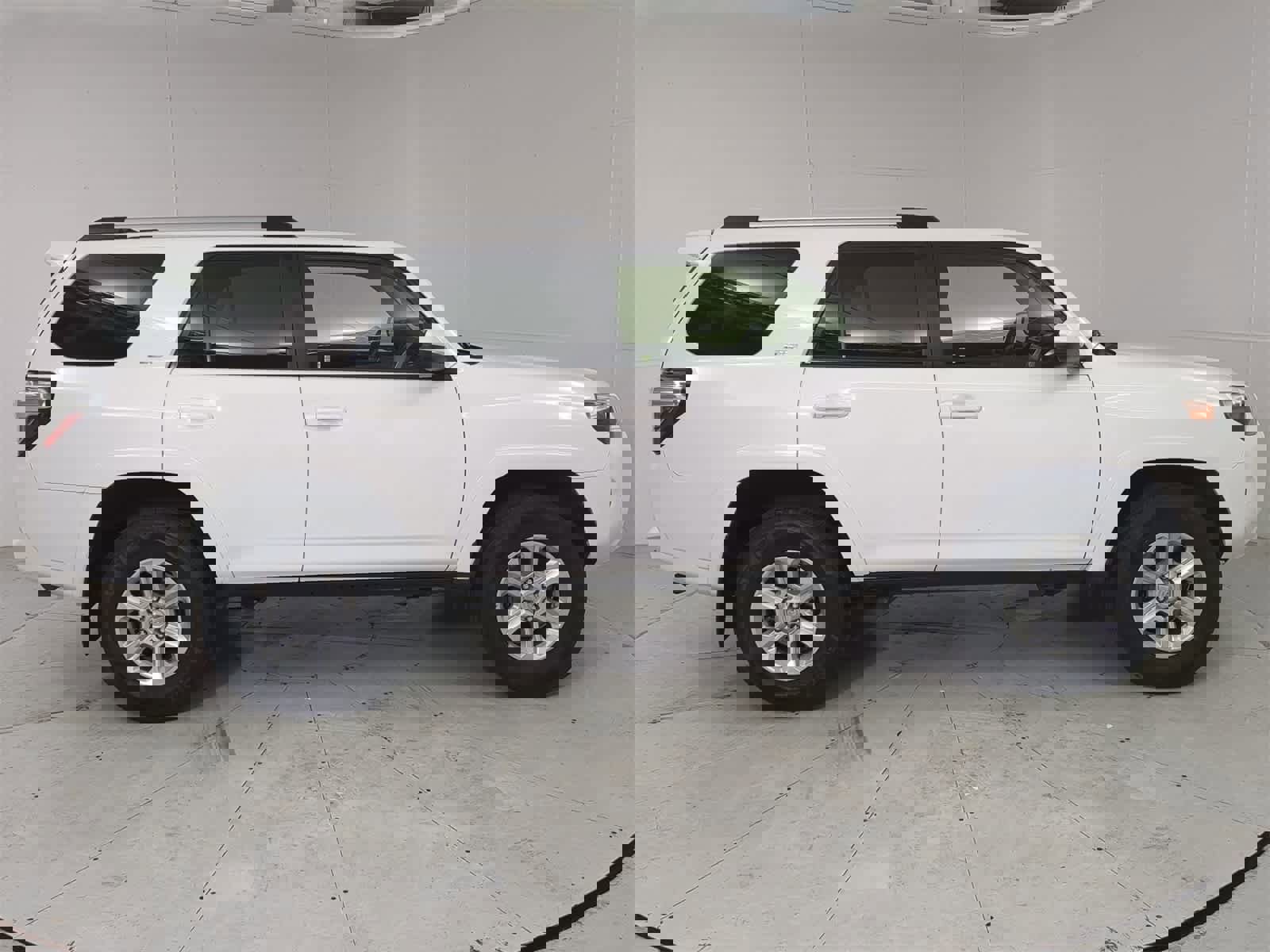 Used 2022 Toyota 4Runner SR5 image 7