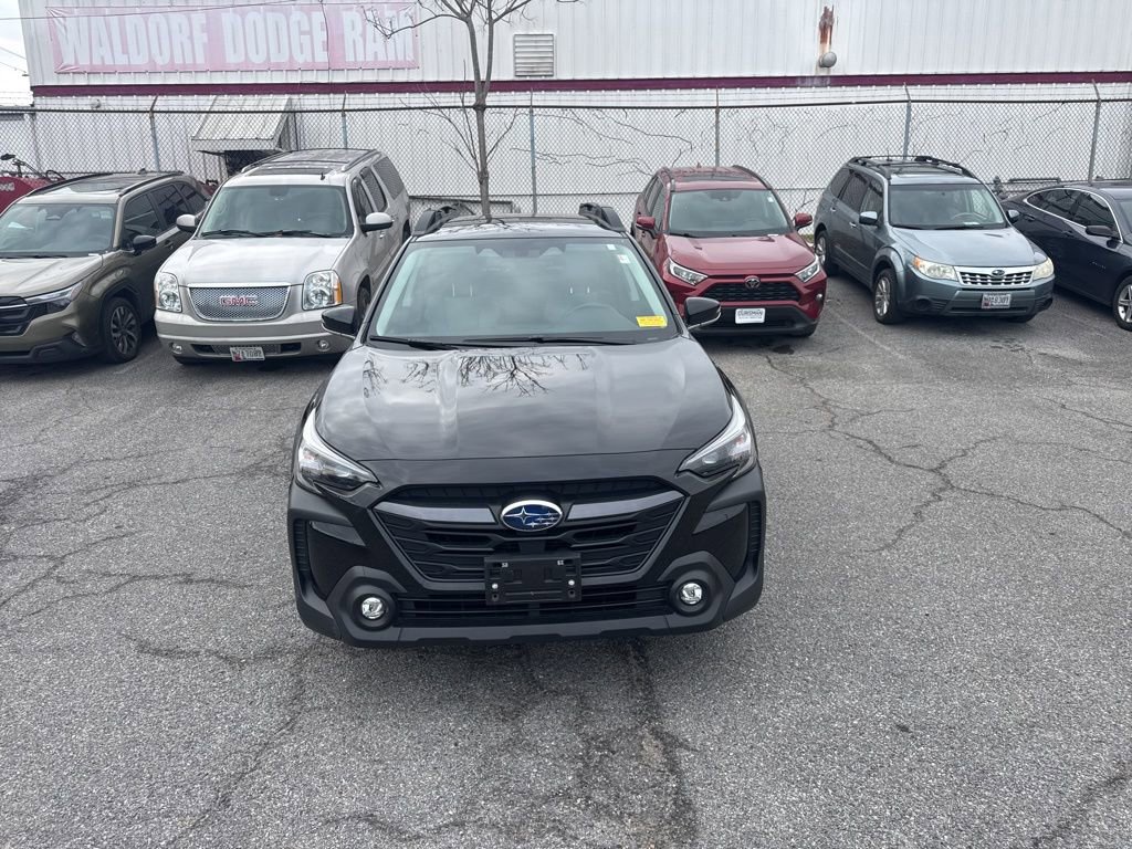 Certified 2025 Subaru Outback Premium image 2