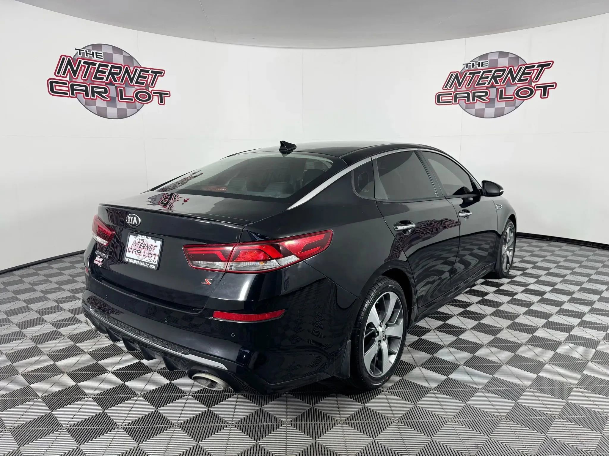Used 2019 Kia Optima S FWD image 7