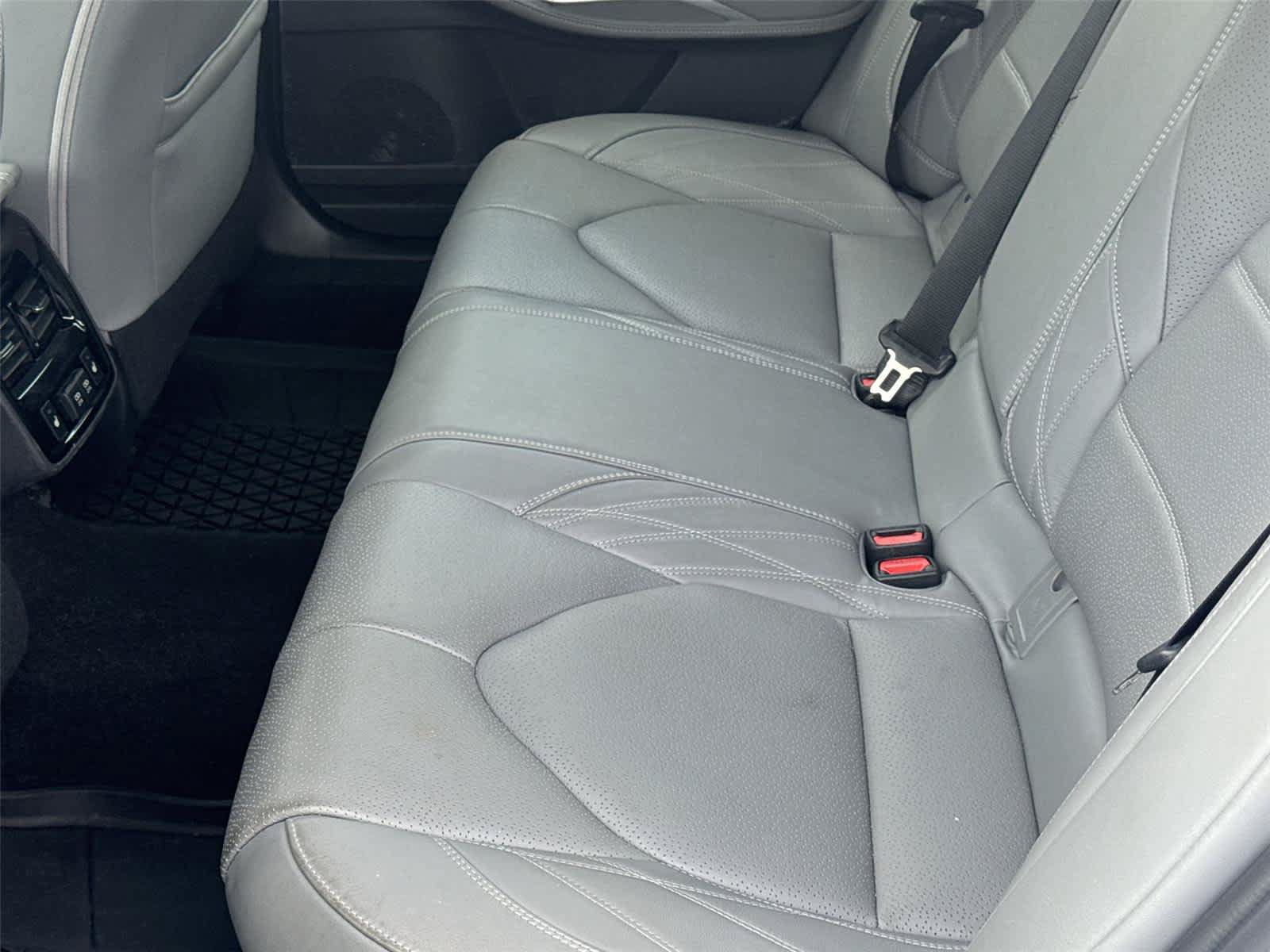 Used 2019 Toyota Avalon Limited w/ Advanced Safety Package FWD image 14