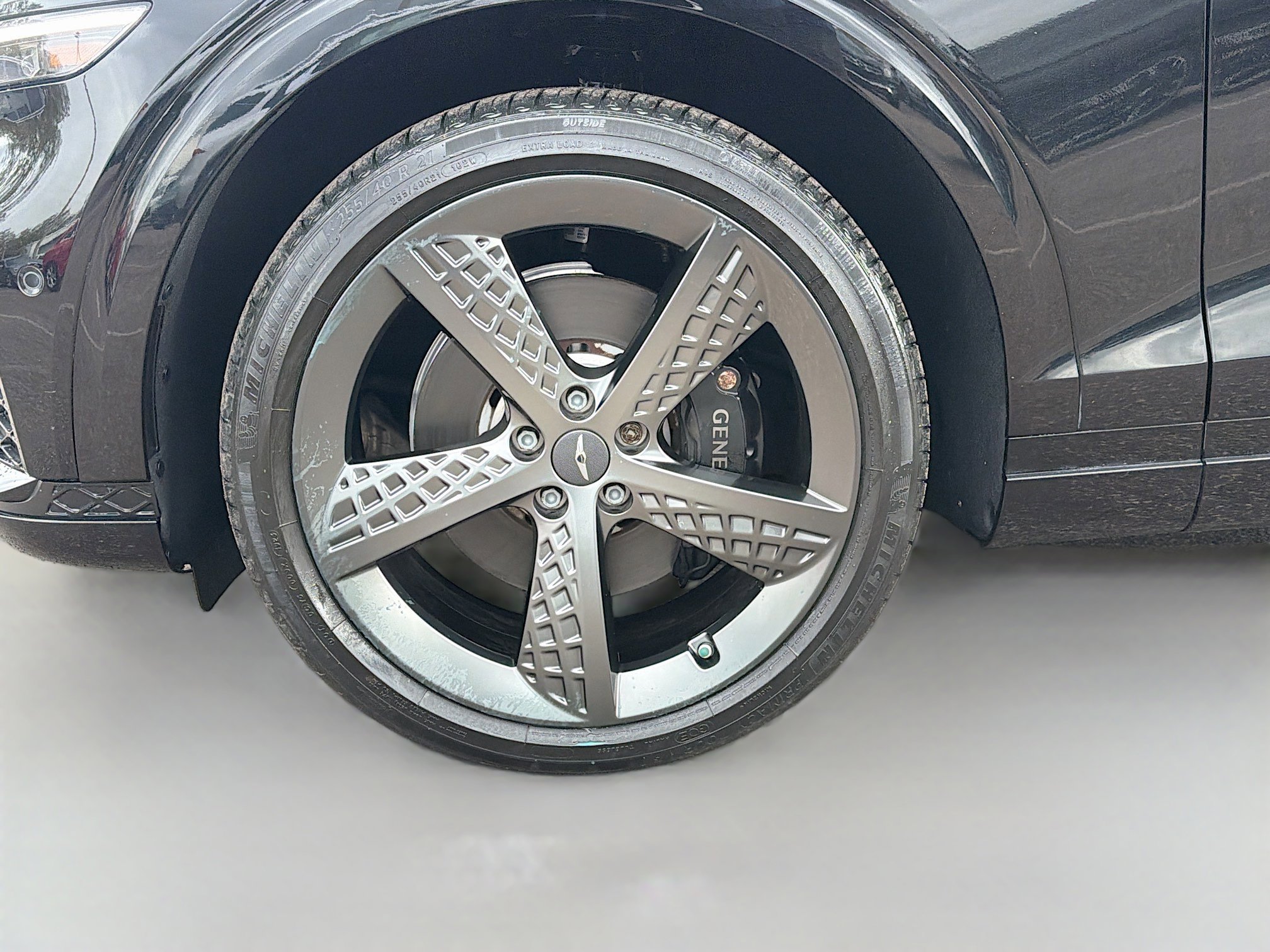 Used 2024 Genesis GV70 2.5T w/ Sport Prestige Package image 43