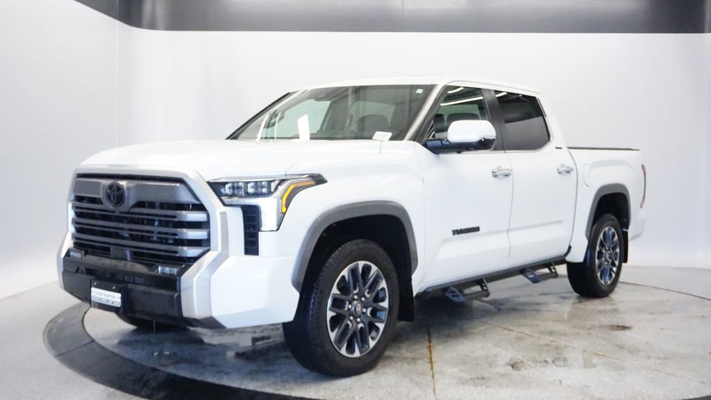 Used 2025 Toyota Tundra Limited image 1