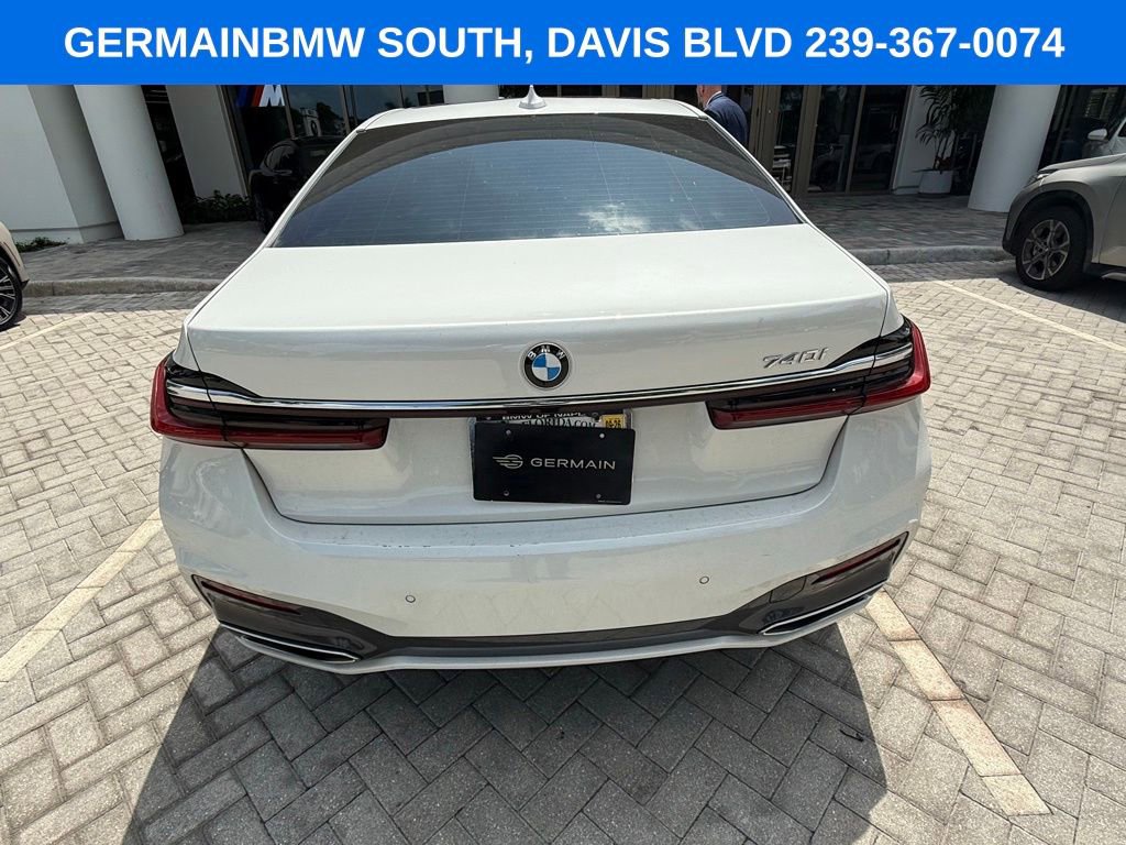 Used 2021 BMW 740i w/ M Sport Package RWD image 6