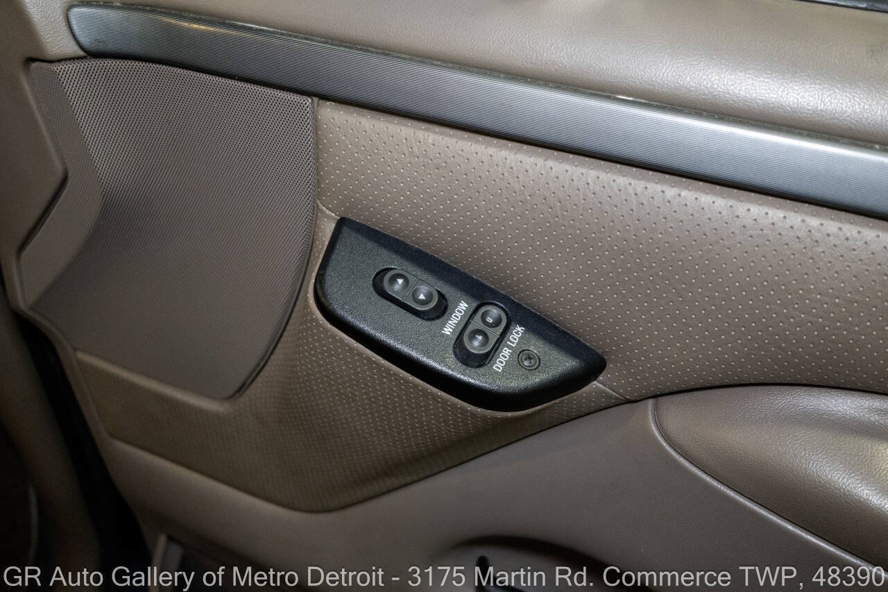Used 1994 Ford Bronco Eddie Bauer AWD/4WD image 39