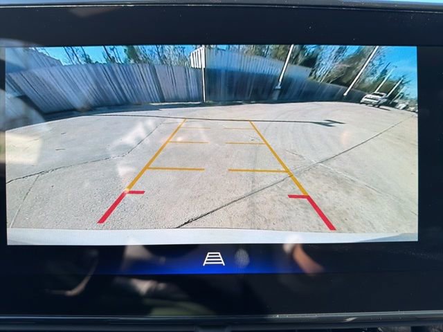 New 2026 Chevrolet Trax RS w/ Sunroof Package image 28