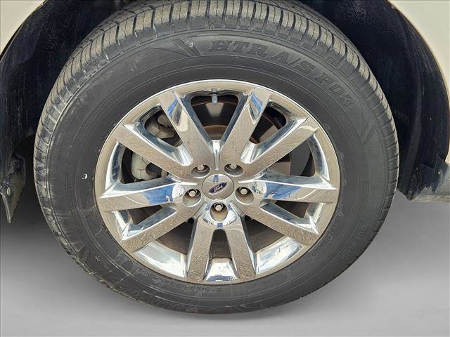 Used 2013 Ford Edge Limited image 22