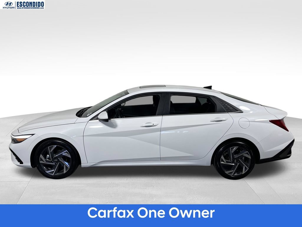 Certified 2025 Hyundai Elantra SEL FWD image 2