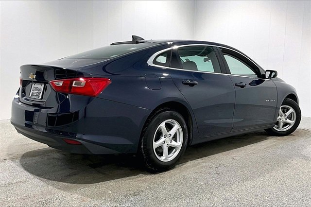 Used 2018 Chevrolet Malibu LS image 5