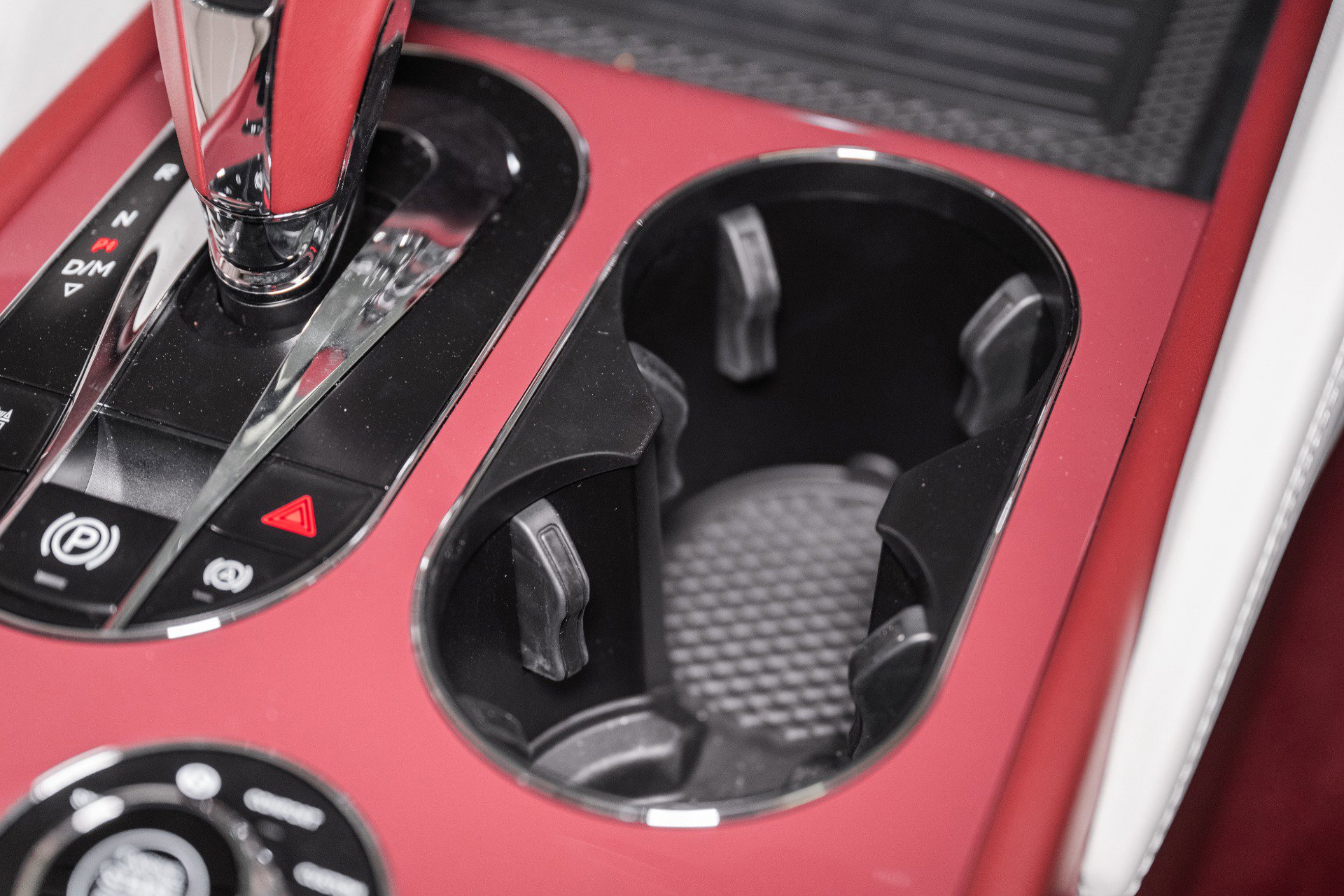 New 2025 Bentley Bentayga image 51