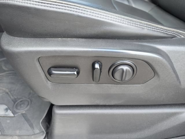 Used 2021 Chevrolet Silverado 1500 High Country w/ Technology Package AWD/4WD image 23