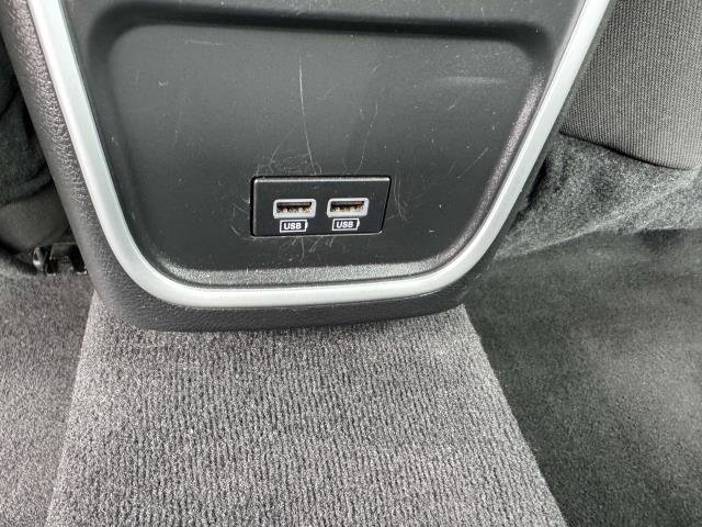 Used 2023 Dodge Charger SXT image 8