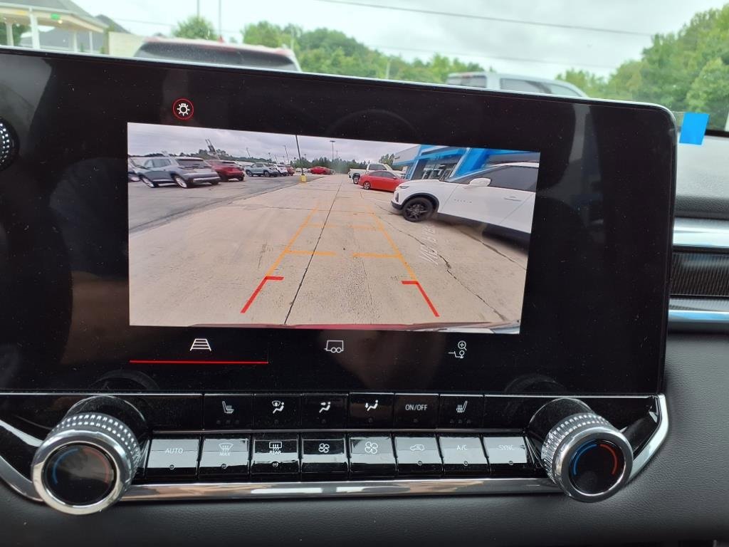 Used 2024 GMC Canyon Elevation w/ Convenience Package image 37