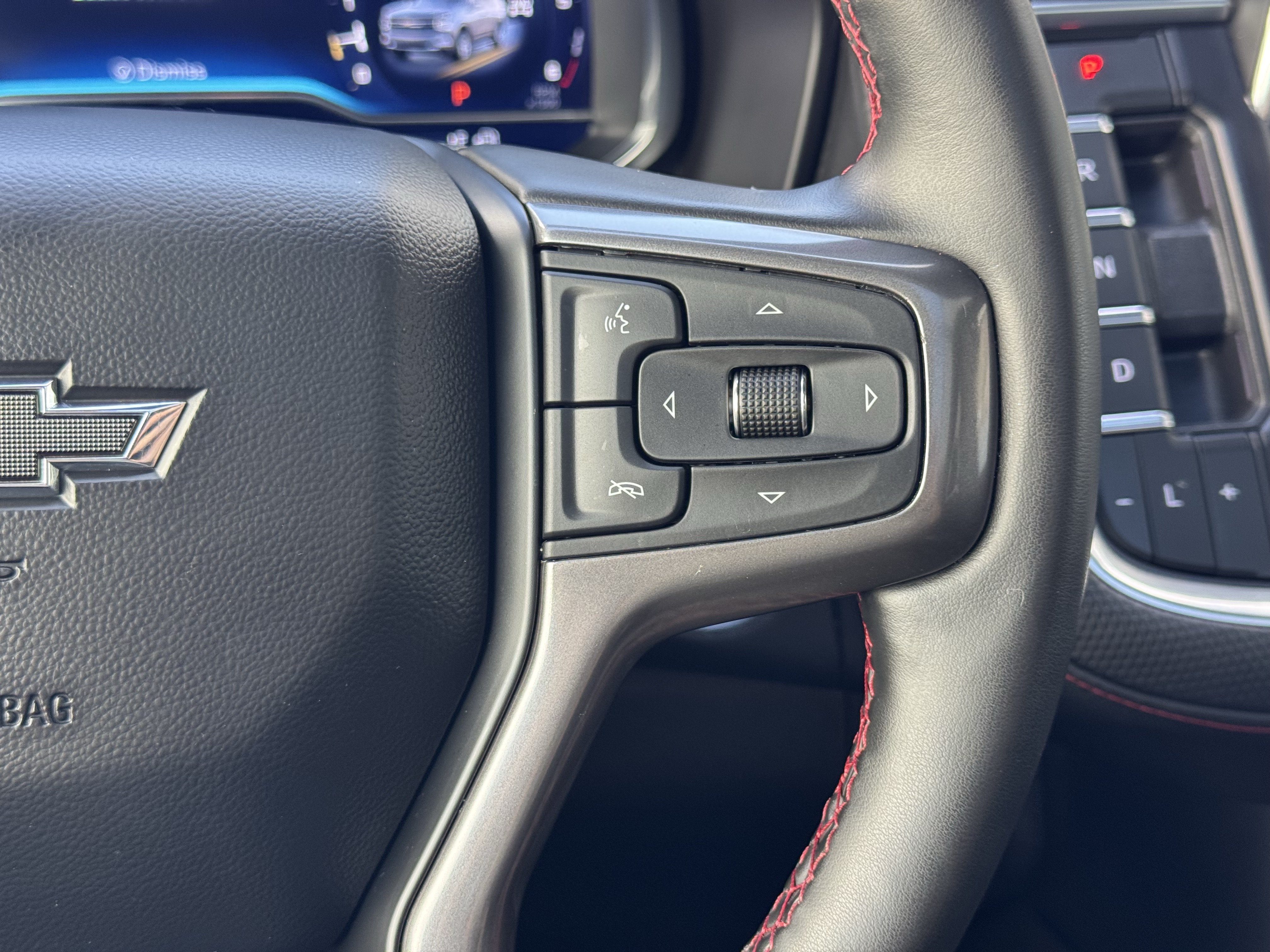 Used 2024 Chevrolet Tahoe RST w/ Luxury Package AWD/4WD image 35