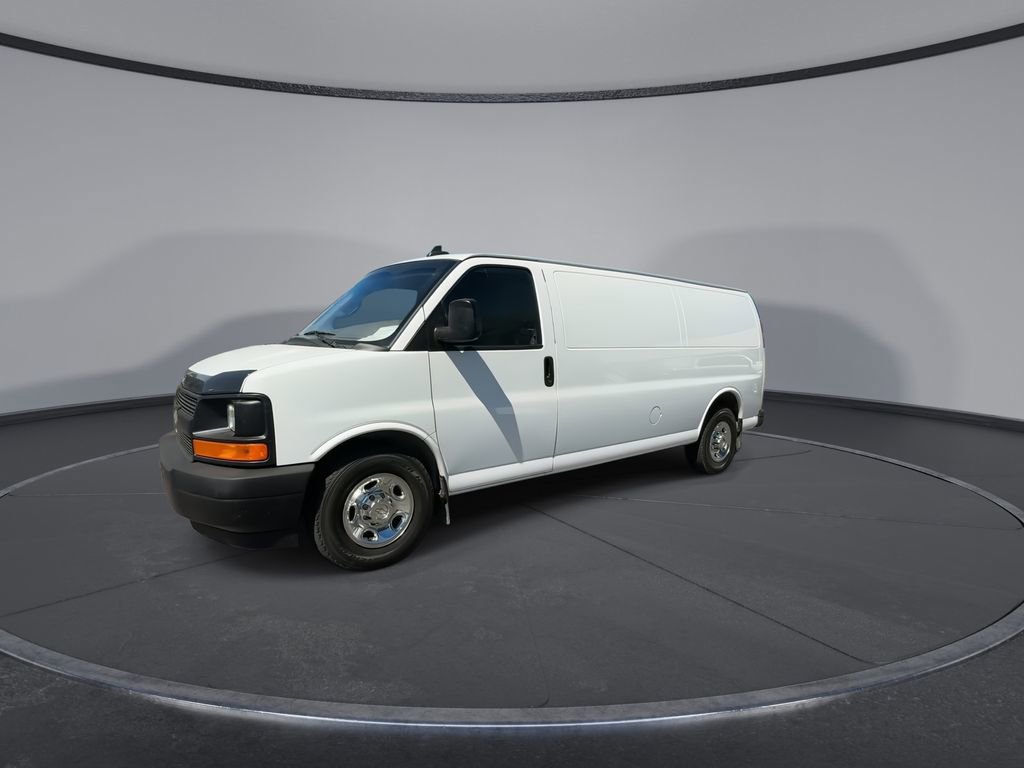 Used 2017 Chevrolet Express 3500 Extended RWD image 4