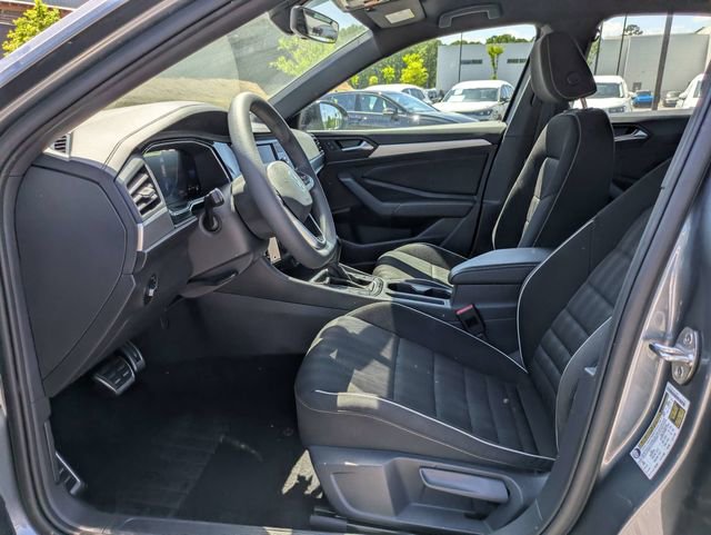 Used 2023 Volkswagen Jetta Sport image 20