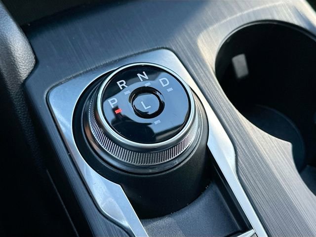 Used 2025 Ford Escape SE image 17