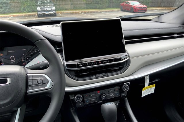 New 2026 Jeep Compass Limited image 6