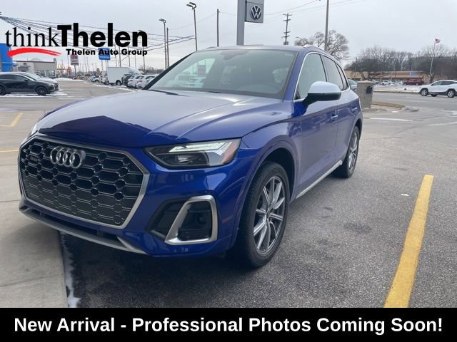 Used 2022 Audi SQ5 Premium w/ Convenience Package