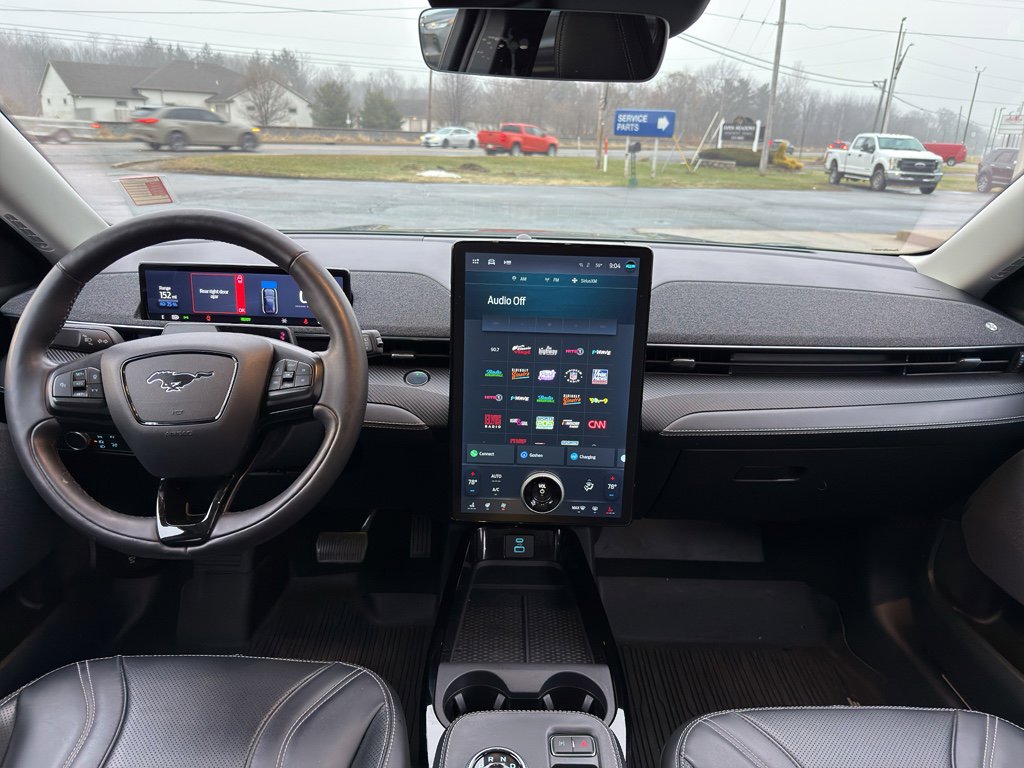 Used 2021 Ford Mustang Mach-E Premium image 16